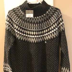NWT Eddie Bauer Arctic Sweater - Medium
